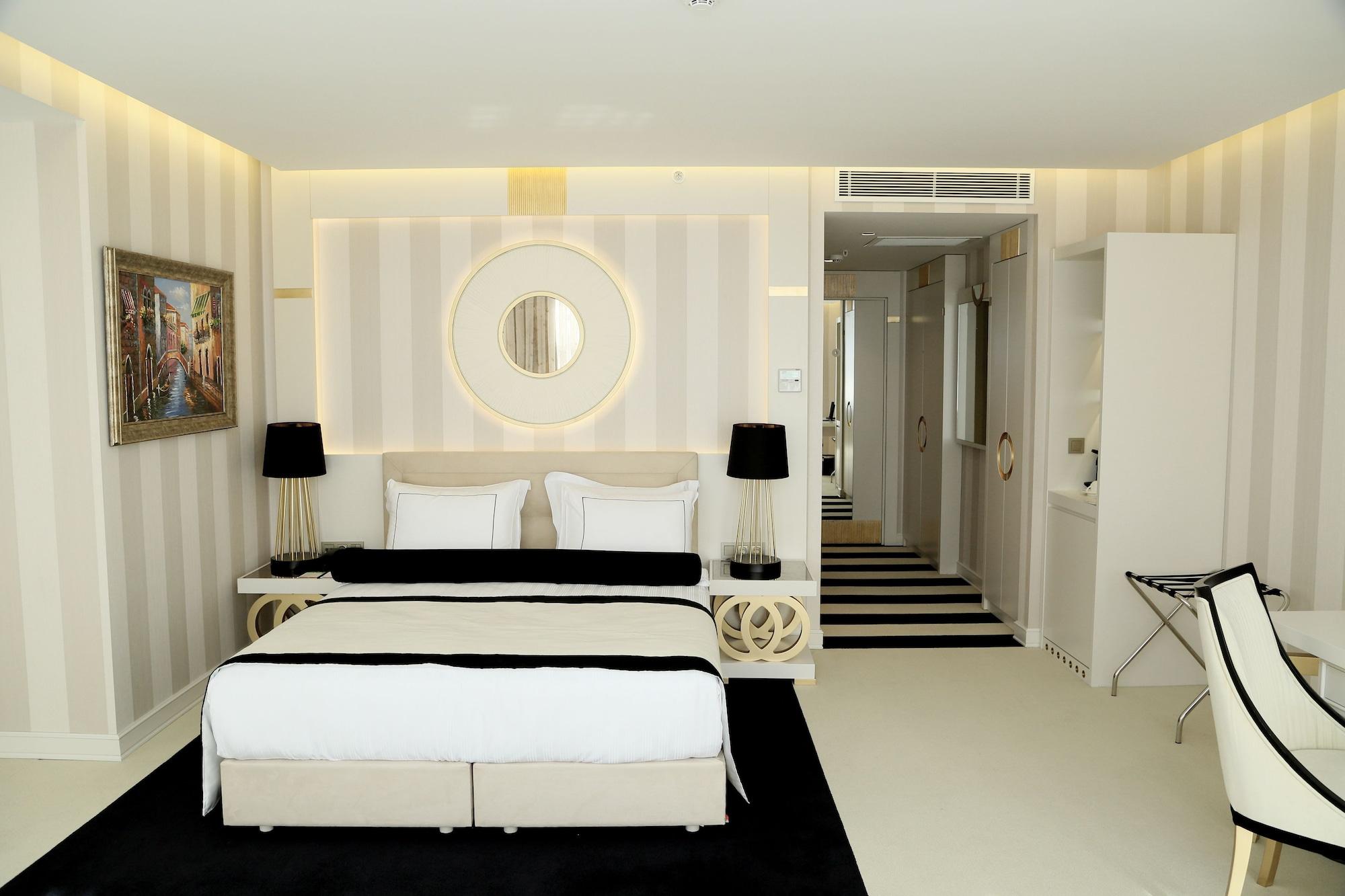 Ramada Hotel & Suites Sisli Istambul Extérieur photo
