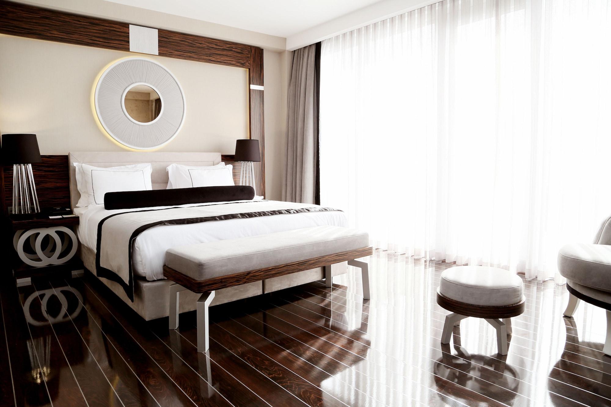 Ramada Hotel & Suites Sisli Istambul Extérieur photo