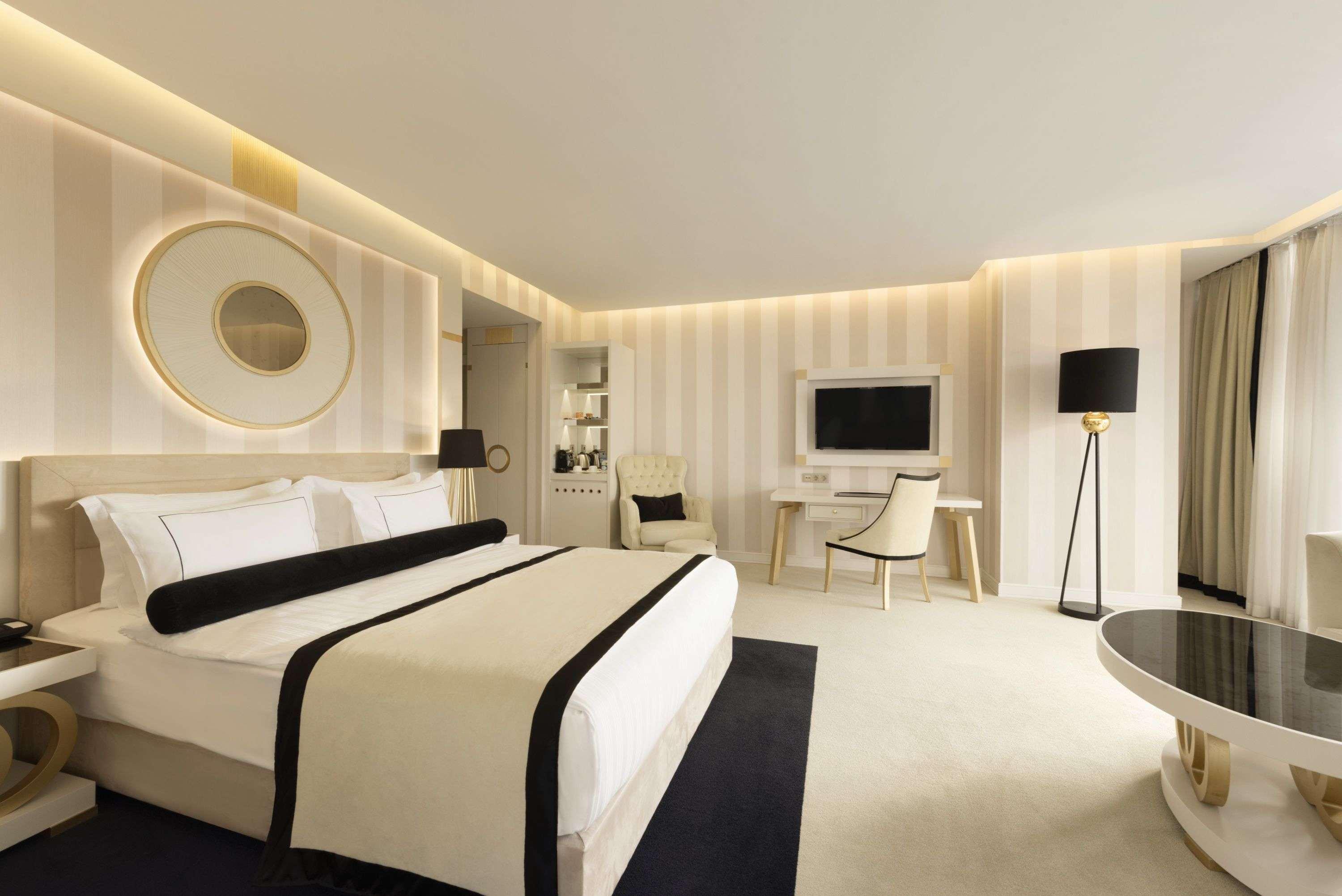 Ramada Hotel & Suites Sisli Istambul Extérieur photo