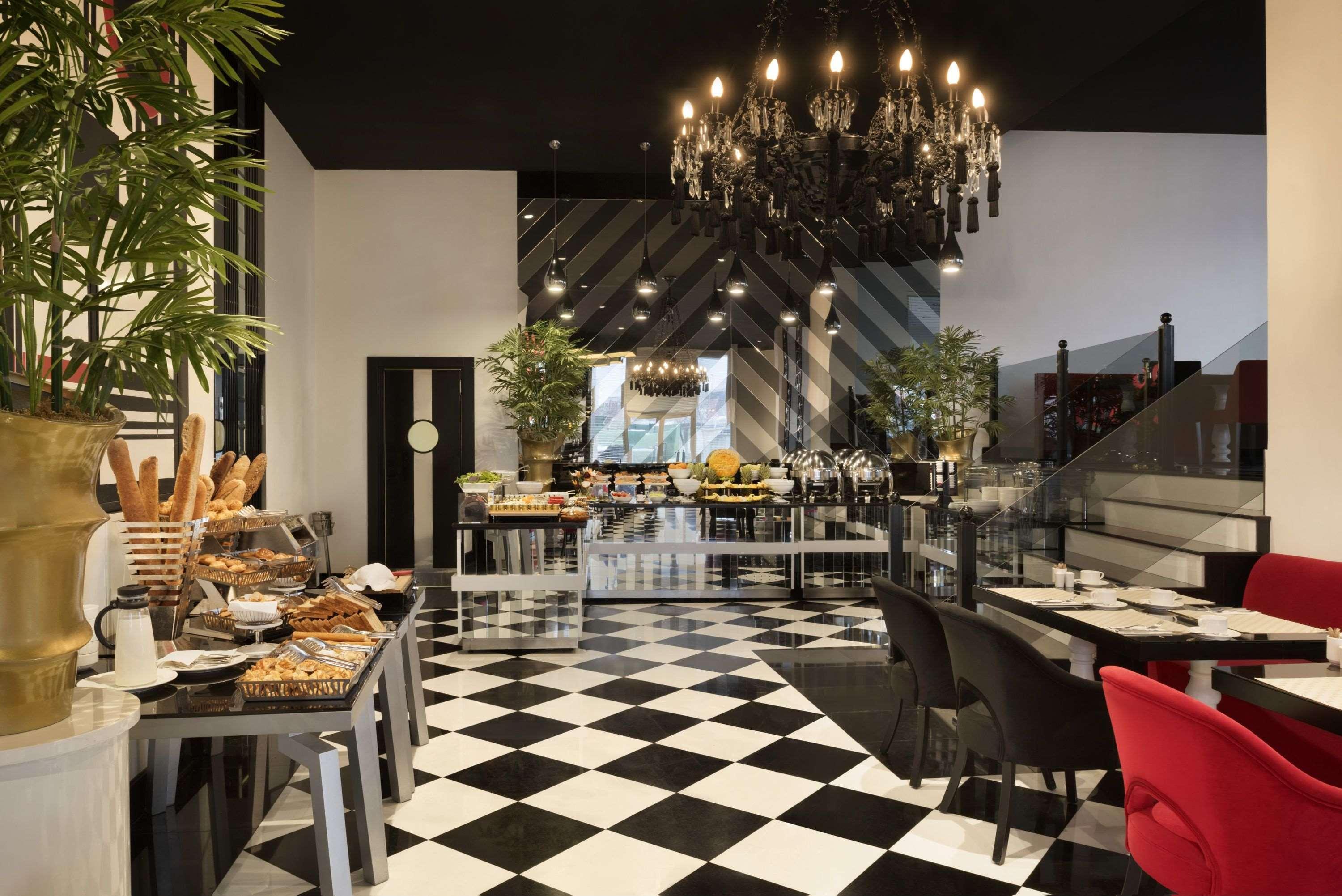 Ramada Hotel & Suites Sisli Istambul Extérieur photo