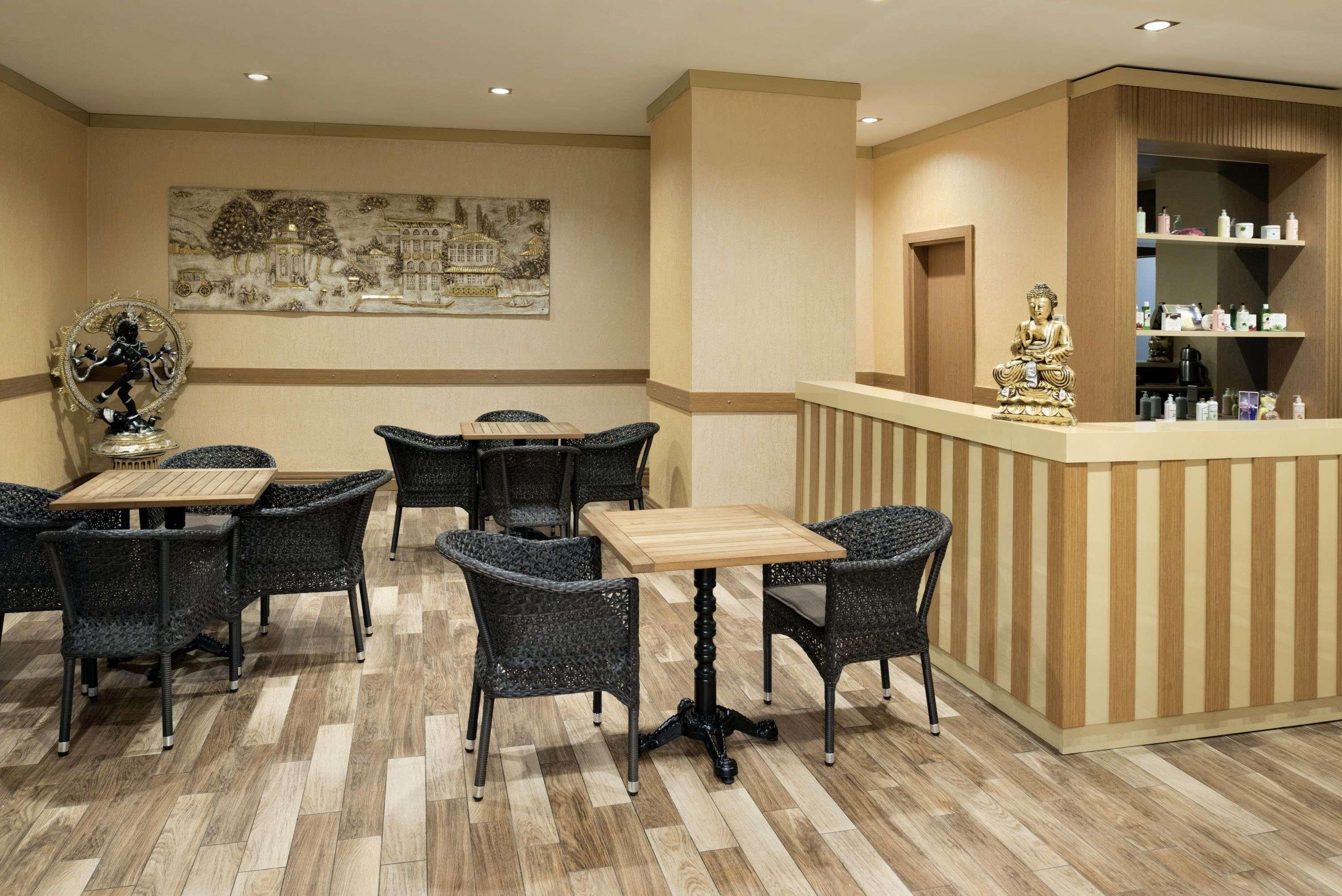 Ramada Hotel & Suites Sisli Istambul Extérieur photo