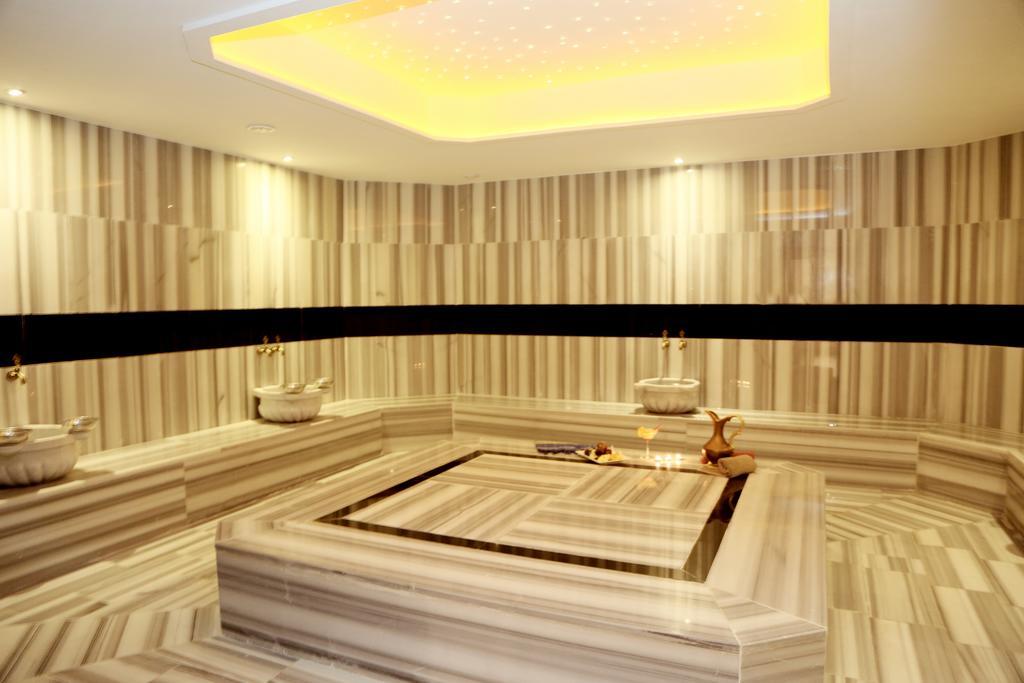 Ramada Hotel & Suites Sisli Istambul Extérieur photo