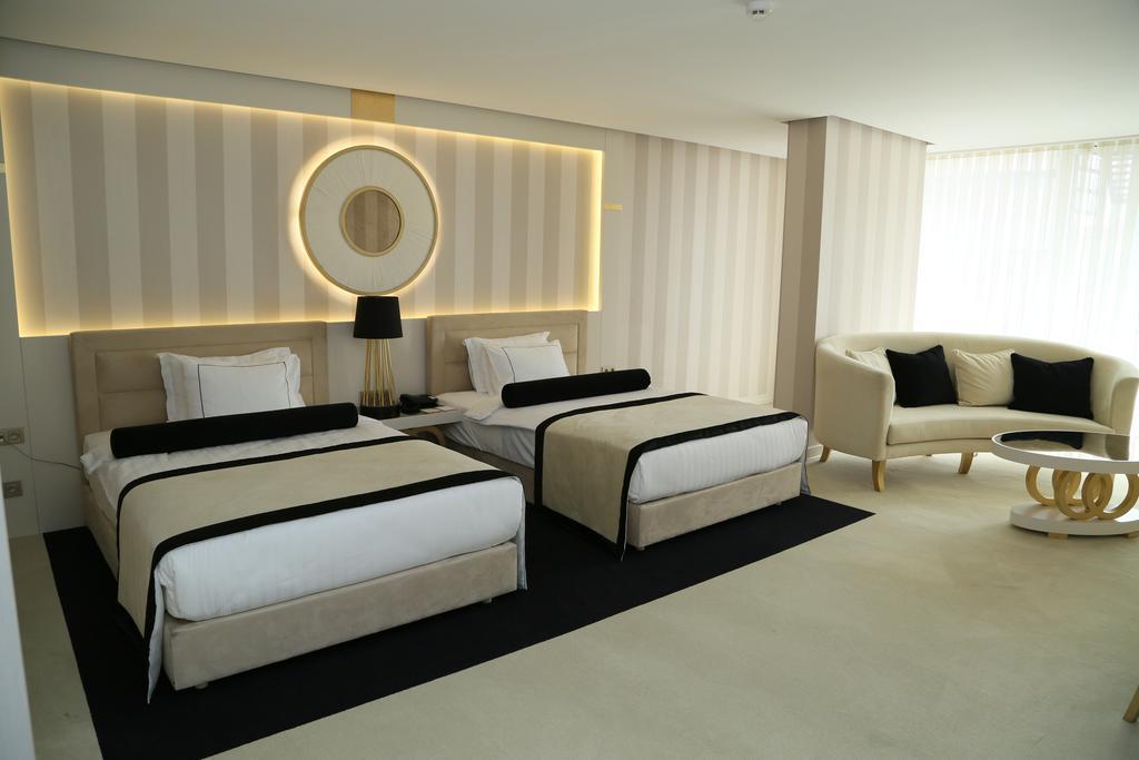 Ramada Hotel & Suites Sisli Istambul Extérieur photo