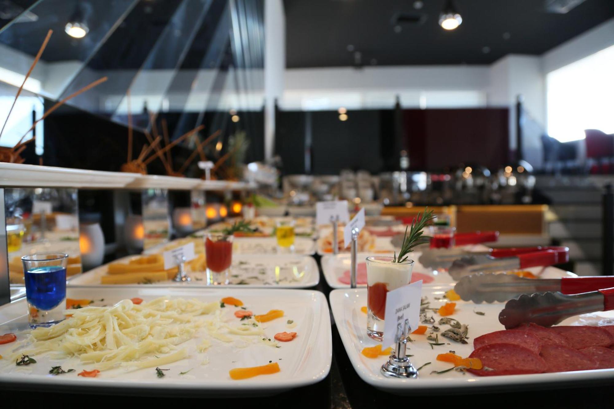 Ramada Hotel & Suites Sisli Istambul Extérieur photo
